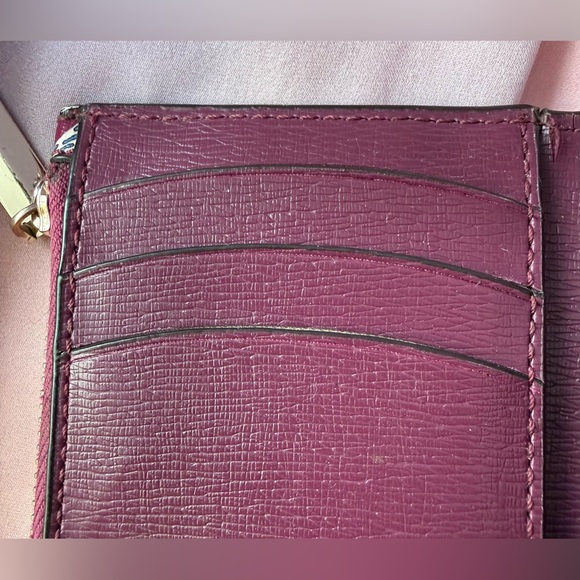 Kate Spade Sylvia Panther Dot Small Slim Bifold Wallet - Picture 16 of 16